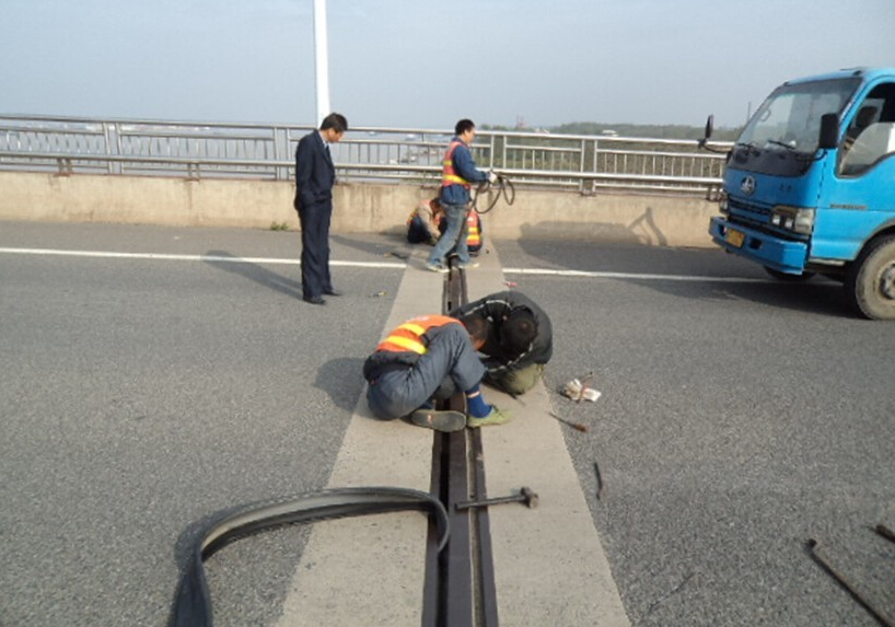 ���(y��ng)�@�Ǹ��٘�����s�p���b